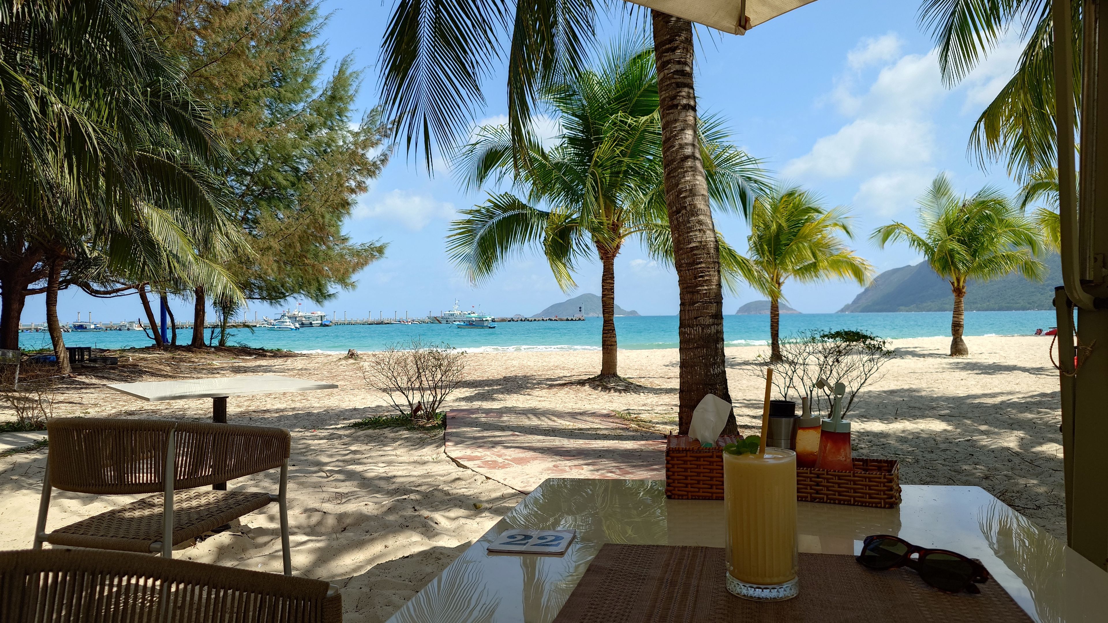 Rich mango shake adding to the tropical mood