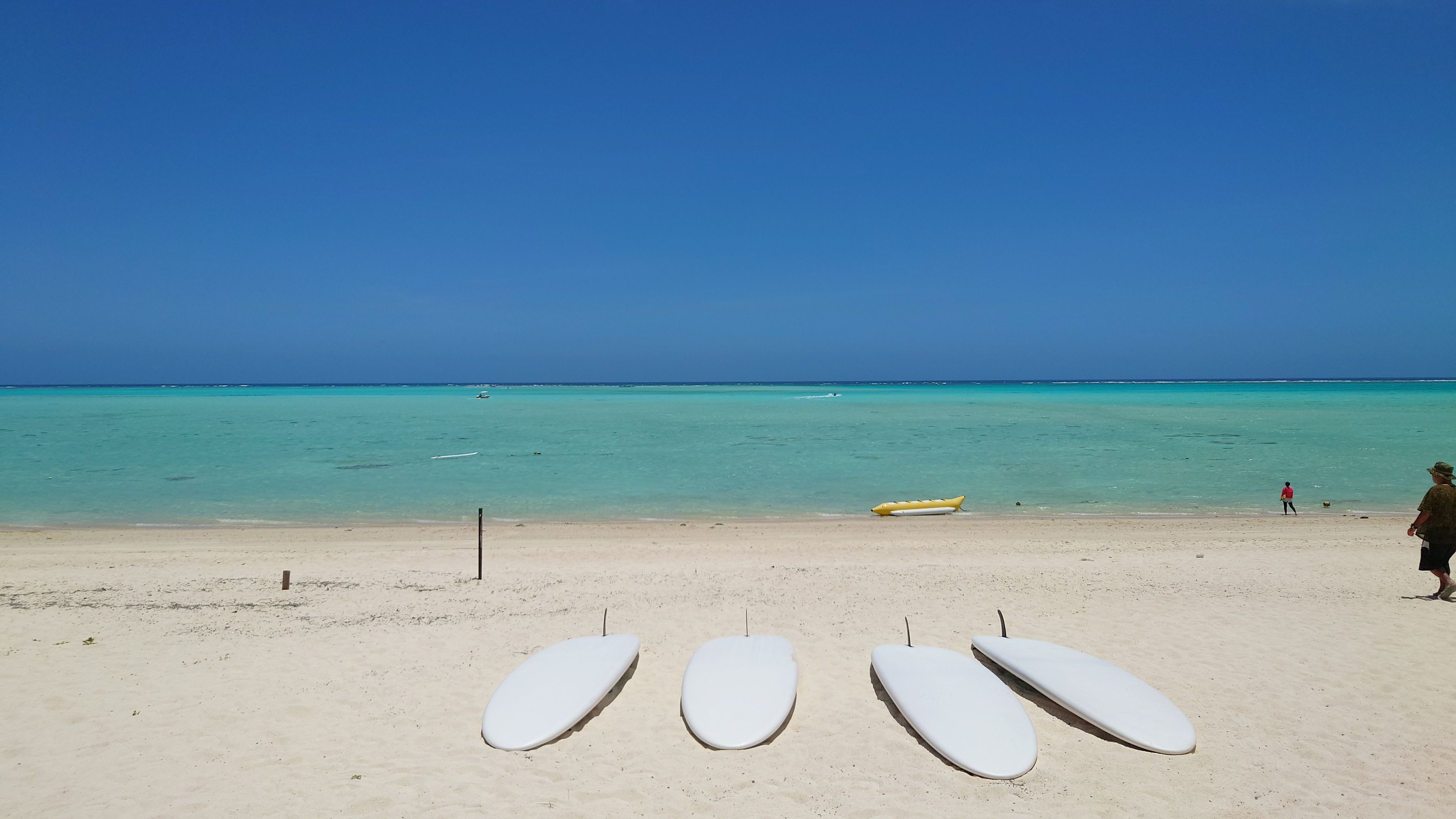 大金久海岸から百合ヶ浜を撮影