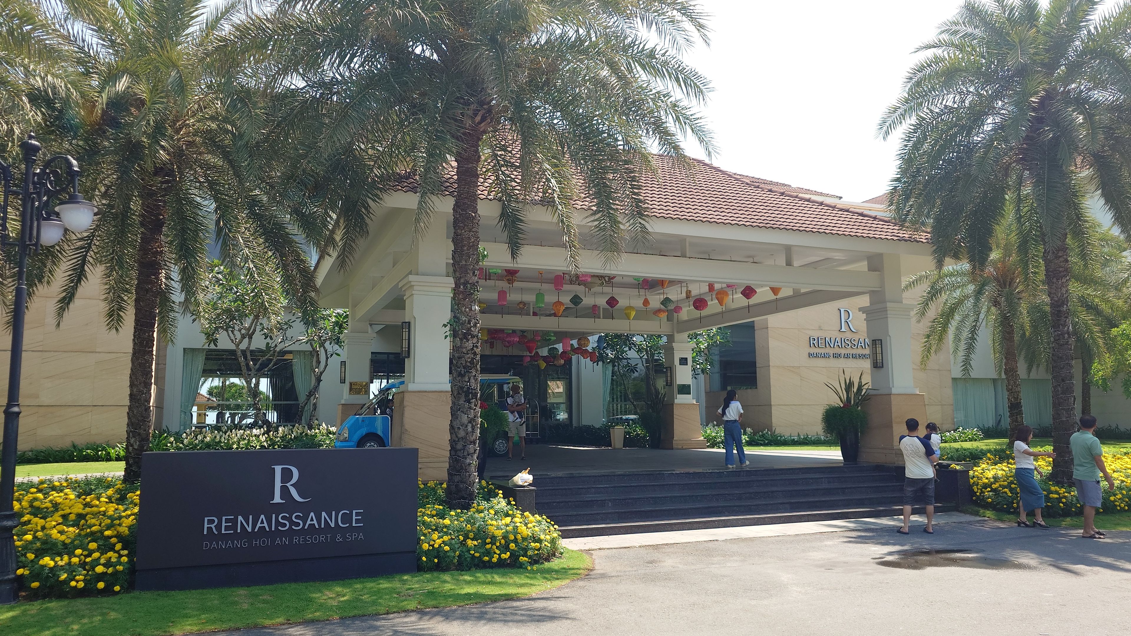 Renaissance Danang Hoi An Resort & Spa Entrance