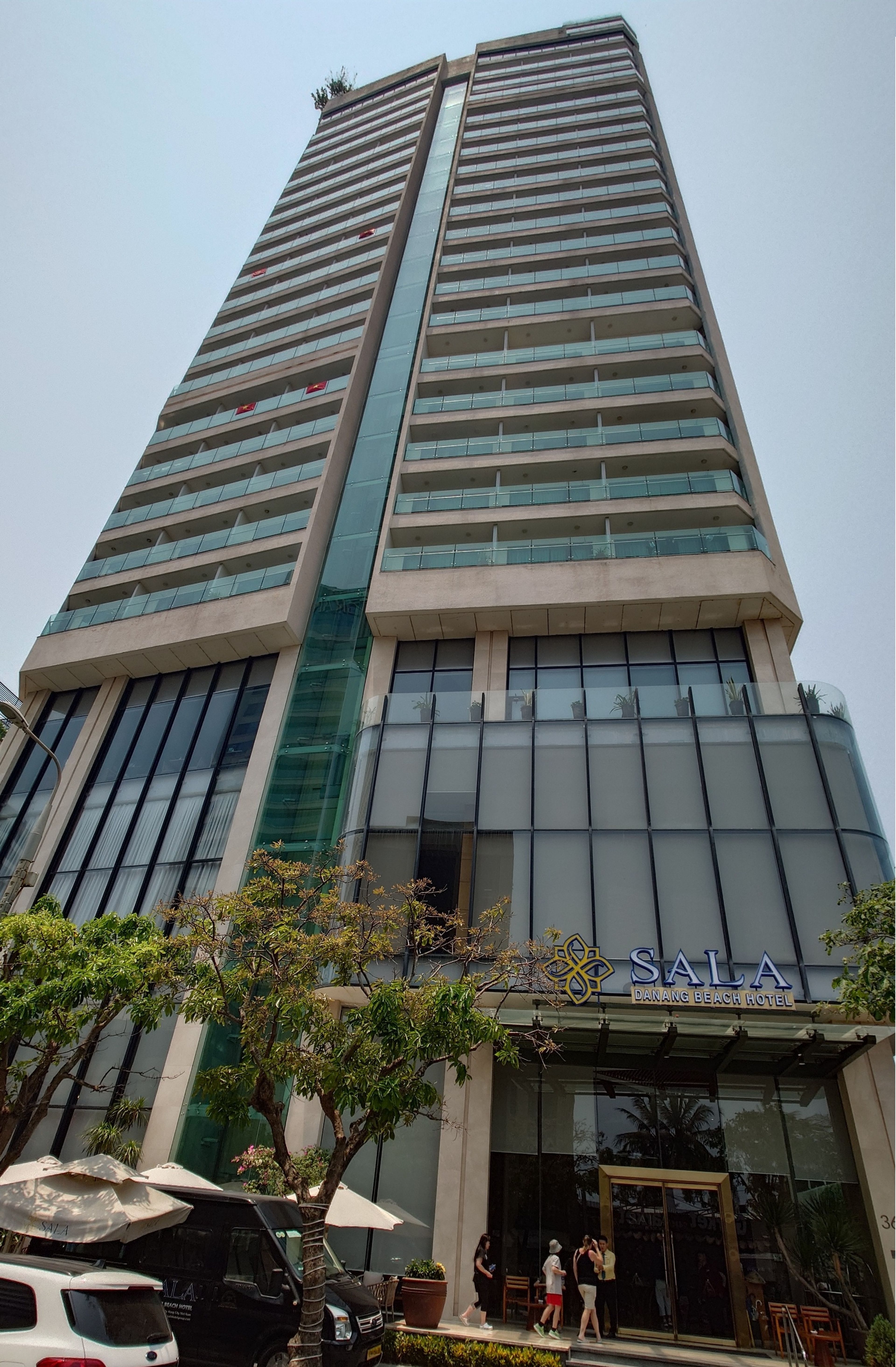 Sala Danang Beach Hotel Exterior